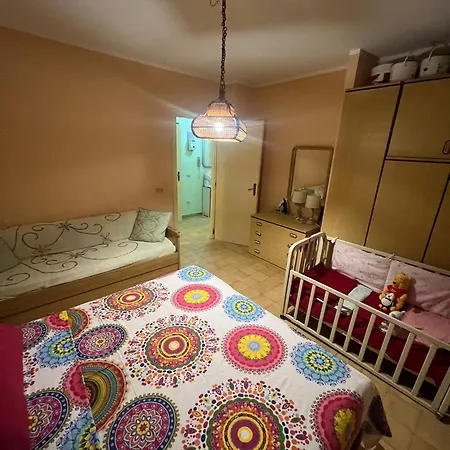 شقة Con Grande Terrazza, 100 Metri Dal Mare سكاليا