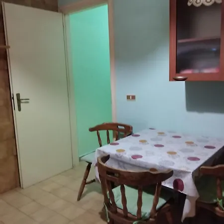 Apartment Con Grande Terrazza, 100 Metri Dal Mare *